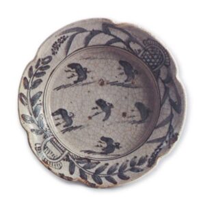 Shino mukozuke dish with plover design