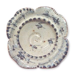 Shino mukozuke dish with plover design