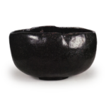 Kõetsu: tea bowl, known as "Kui-chigai", Black Raku