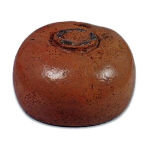 Kõetsu: tea bowl, known as "Jukushi", Red Raku