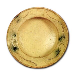 Yellow Seto bowl with clove-flower scroll design