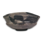 "Shoe"-shaped tea bowl with landscape design, E-garatsu type