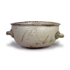 Large bowl with handles with mountain design, E-garatsu type