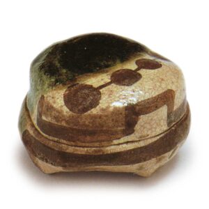 Oribe incense caddy with design of kusi-dango (dumpling on spit)