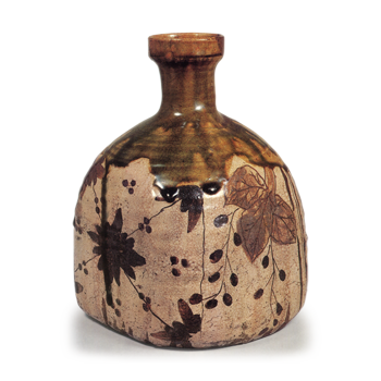 Oribe large wine bottle