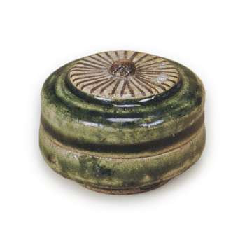 Oribe incense caddy with chrysanthemum design