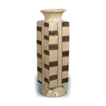 Oribe flower pot with design of sangi (divining blocks)