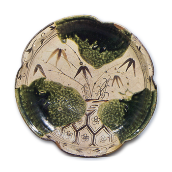 Oribe large lobed dish with bamboo design