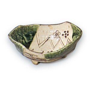 Oribe five mukozuke bowls in shape of boat with plum blossom designs