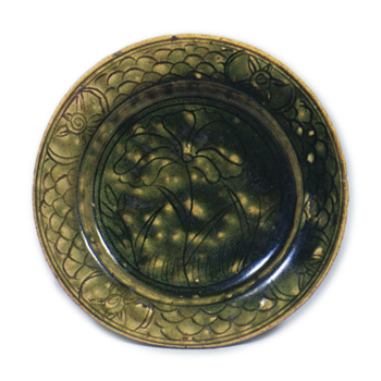 Oribe dish with iris design