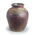 Bizen ware: jar with wavy comb-mark incisions.