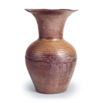 Bizen ware: flower vase.