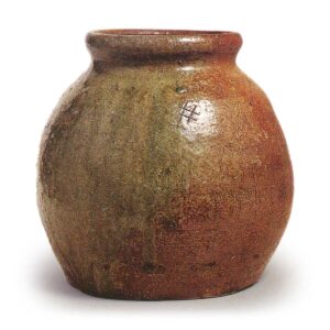 Tamba ware: small jar.