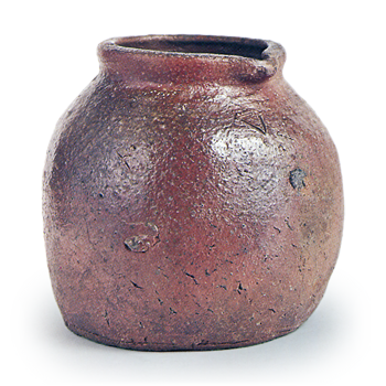 Tamba ware: small beaked jar.