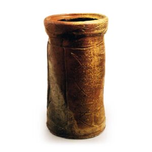 Bizen flower vase, known as "Miyabashira"