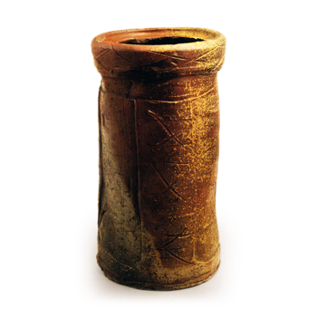 Bizen flower vase, known as "Miyabashira"