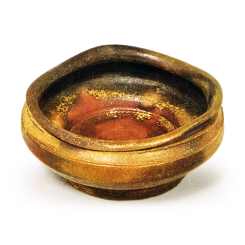 Bizen "shoe"-shaped bowl