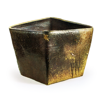 Bizen Water jar of e-boshi shape