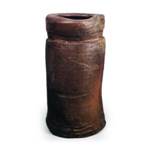 Bizen Triangular flower vase