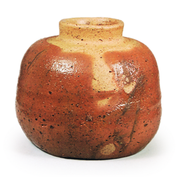 Bizen Tea caddy of katatsukt shape with “fire marks", known as "Fuku-no-kami"