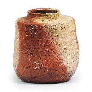 Bizen Tea caddy of shiribukura (bulging hip) shape with "fire marks"， known as "Furusato"