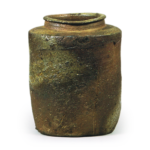 Bizen Tea caddy ot katatsuki shape, known as "Yokogumo"