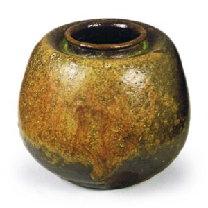 Bizen Tea caddy of shiribukura shape