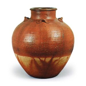 Bizen Leaf-tea jar with four handles. with "fire marks"