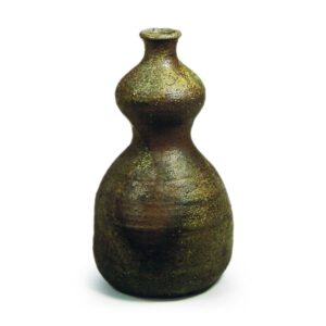 Bizen Gourd-shaped wine bottle