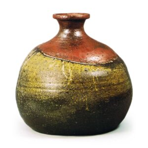 Bizen Wine bottle of funa-dokkuri (wine bottle with large base) shape