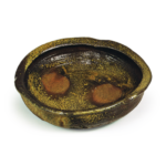 Bizen Large shallow bowl in shape of open flower