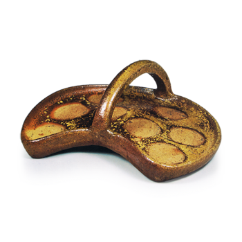 Bizen Shallow bowl in shape of ha If-moon with handle across mouth