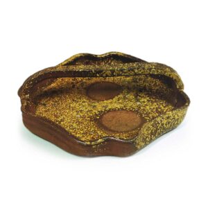 Bizen Square shallow bowl with cusped corners, with handle across mouth