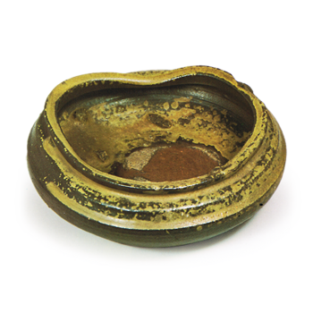 Bizen "Shoe"-shaped bowl