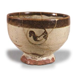 Tea bowl with crane roundel design, E-garatsu type