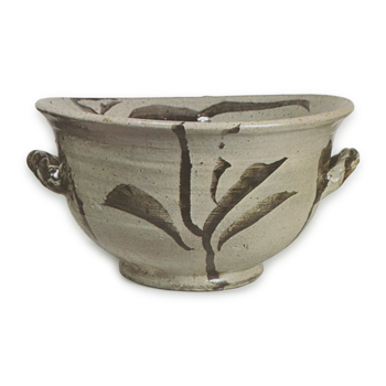 Large bowl with handles with flowering grass design, E-garatsu type