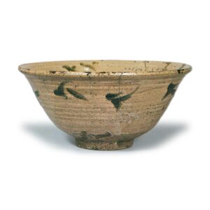 Large bowl with grass design, E-garatsu type, copper green glaze