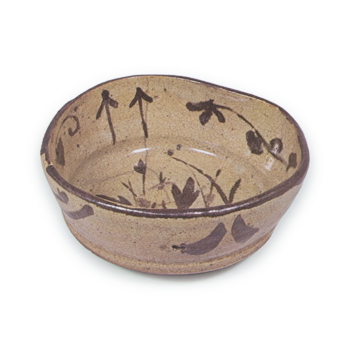 Bowl with flowering grass design, E-garatsu type