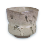 Mukōzuke bowl with square mouth with design of willows and swallows, E-garatsu type