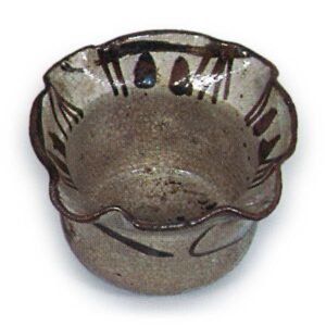 Five mukōzuke bowls in the shape of open flower with scrolling grass designs, E-garatsu type