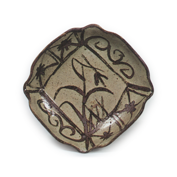 Square mukōzuke bowl with miscanthus design, E-garatsu type