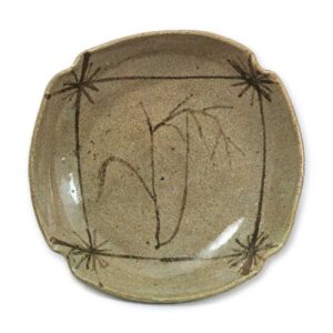 Square mukōzuke bowl with miscanthus design, E-garatsu type