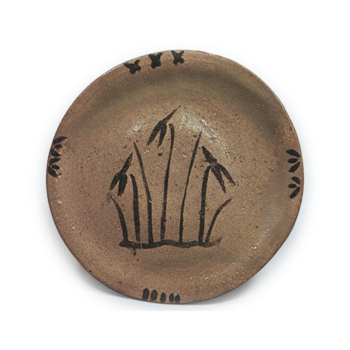 Dish with aquatic plant design, E-garatsu type