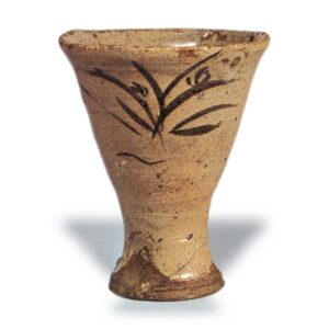 Choko (wine cup) with flowering grass design, E-garatsu type