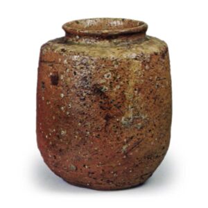 Shigaraki Tea caddy of katatsuki shape, known as "Kongo"