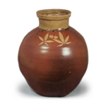 Tamba Large jar with leaf design