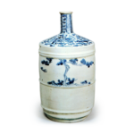 Wine bottle with design of Chinese figures under the tree,