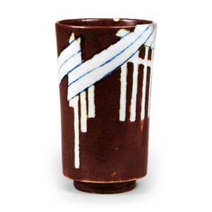 Tall wine cup with yatsuhashi bridge design, iron browh glaze,