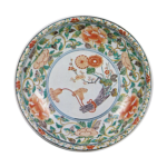 Dish with design of boundle of flowers, enamelled ware