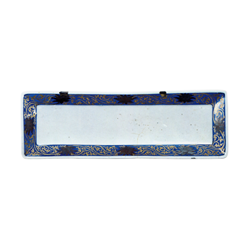 Rectangular dish with scrolling grass design, blue and white,